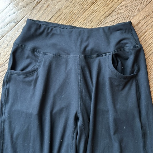 Women’s pants size small - Picture 2 of 6